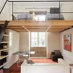 The Passenger * Порту