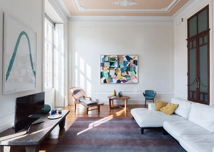 بيت شباب The Passenger بورتو