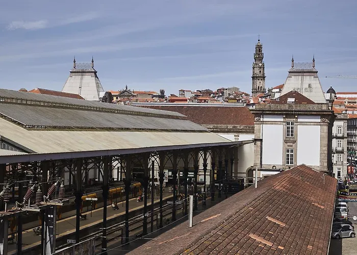 The Passenger بيت شباب