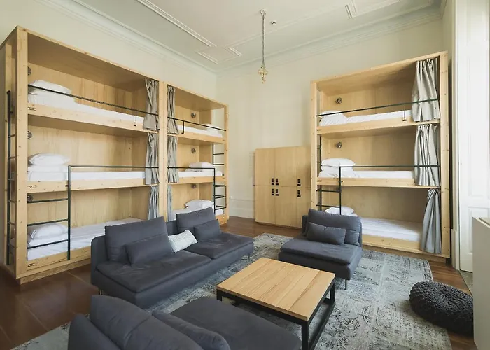 The Passenger Hostel Porto