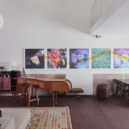 Hostel The Passenger Porto